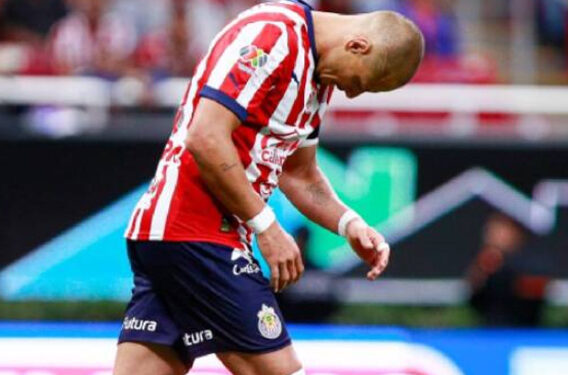 Chivas anuncia baja del ‘Chicharito’ Hernández